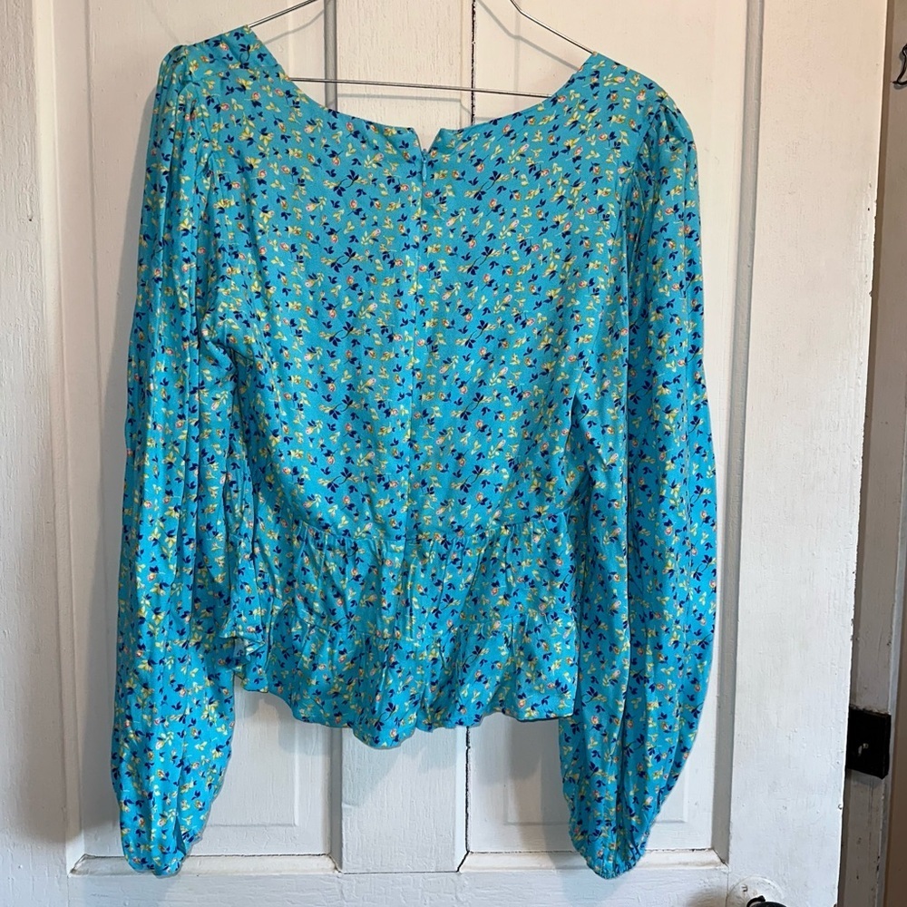 AFRM x Nordstrom Blue Floral Ruched Balloon Sleeve Crop Top Size Medium - Picture 3 of 5
